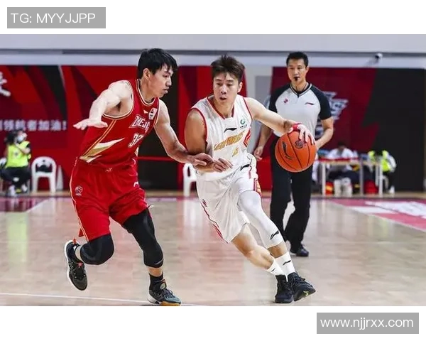 杭州羽毛球队以99分领跑挑战赛积分榜展现强劲实力